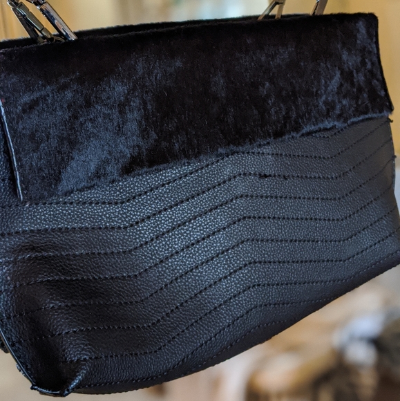Black faux leather purse - Picture 3 of 4